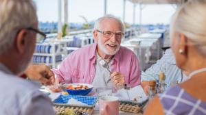 Az időskori szellemi frissesség megőrzése - Hogyan befolyásolja a táplálkozás?